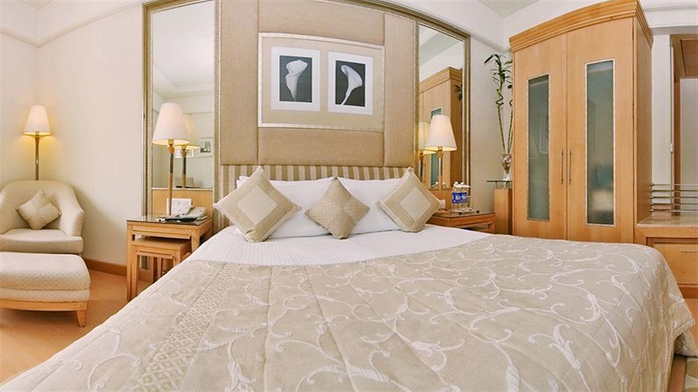 Park Plaza Gurgaon Ξενοδοχείο Εξωτερικό φωτογραφία A bedroom at the hotel